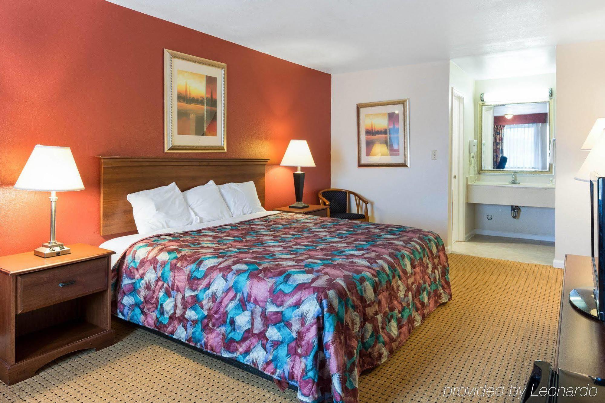 Hotel 6-portsmouth, Va